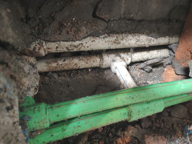 深圳市消防水管漏水检测维修.客厅漏水检测维修